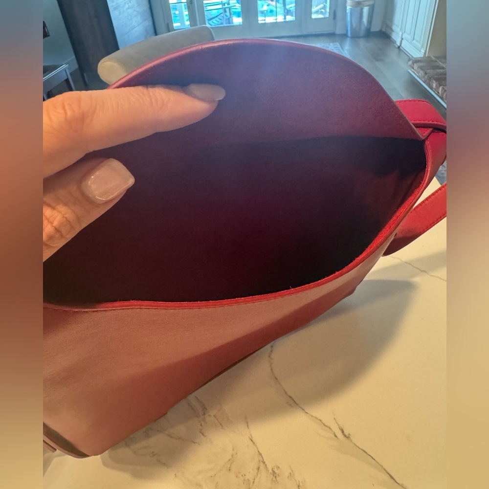 Bottega Veneta Authentic Small Cradle Leather Shoulder Handbag Dark Red NWT - Picture 10 of 13